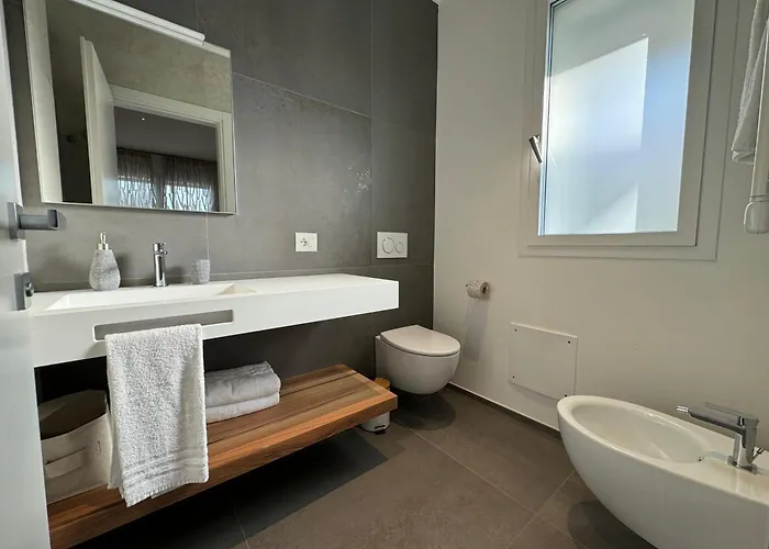 Bed & Breakfast Room47 3*