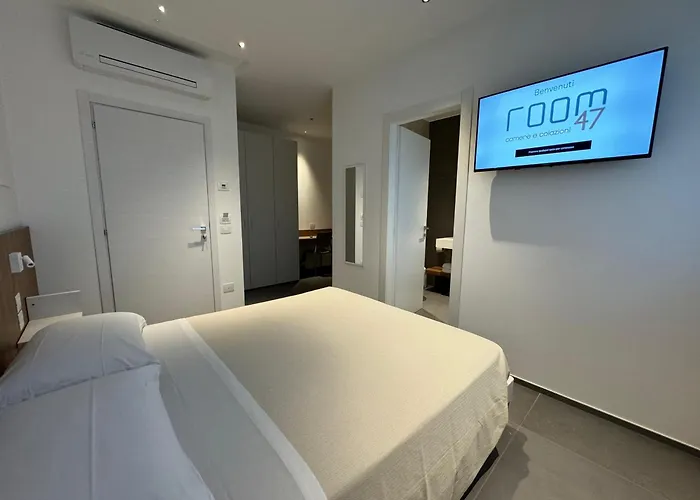 Bed & Breakfast Room47 3*